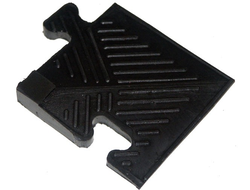 Уголок резиновый для бордюра 20 мм чёрный купить в Воронеже