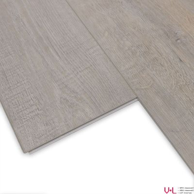 SPC ламинат Floorwood Unit Дуб Фуаро 3931 43 класс толщина 4.0 мм с фаской замковый 2.16 м2