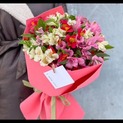 Розовый фламинго