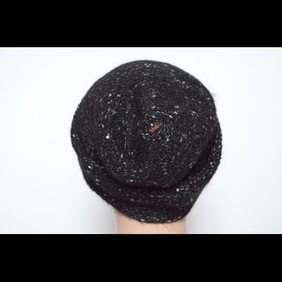 Черная меланжевая шапка с украшением Vizio Италия 6926 CL и шарф