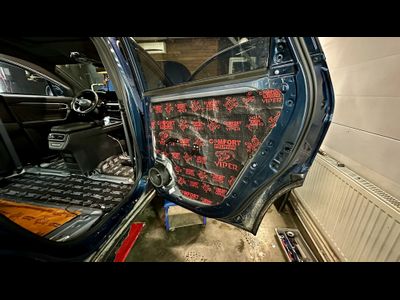 Шумоизоляция Geely Okavango