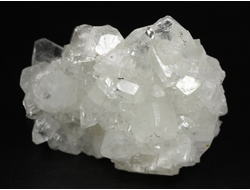 Апофиллит, сросток кристаллов, Индия (70*54*48 мм, 161 г) №28823