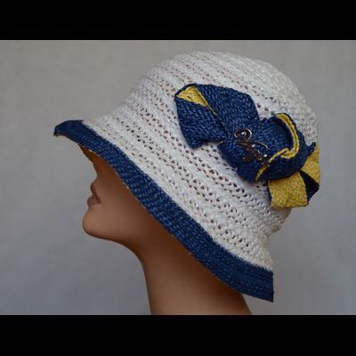 Летняя  шляпа с бантом Vizio Италия 5487 P белая фото