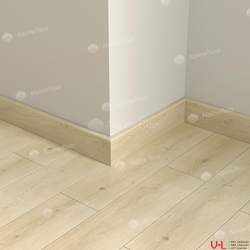 Плинтус Alpine Floor Parquet Light Гигантум SK 13-24 в интерьере