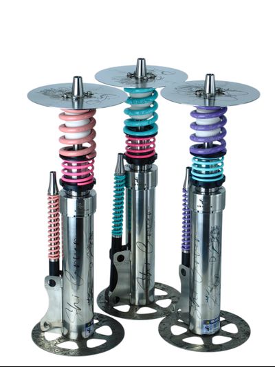 STATIC FINAL KAWAII | TIFFANY