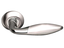 Ручка Арчи для межкомнатной двери,хром с никелем