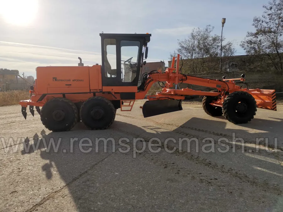 Автогрейдер ГС-14.02