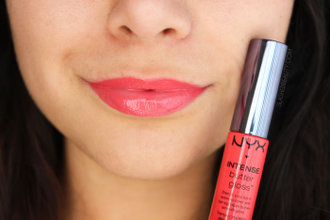 Масляный блеск с интенсивным цветом NYX Intense Butter Gloss 16 Summer Fruit