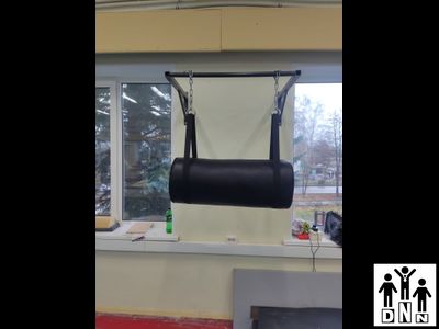 Боксёрский мешок горизонтальный DNN из натуральной кожа КРС (D-35см, L-85см, вес-40кг)