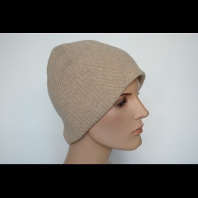 Вязаная шапка бежевая Vizio Италия 106 CY