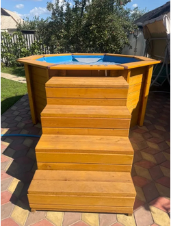 Деревянный банный чан с подогревом 200 х 200 см на 6 человек с гидромассажем