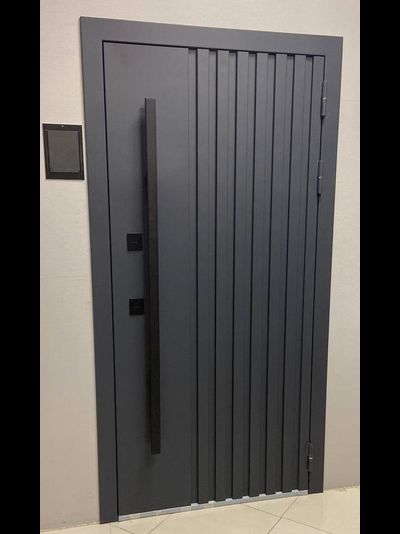 VENMAR (ВЕНМАР). СТАЛЬ 2 мм. ТЕРМО КРОНА ST 120/165 мм. ТЕРМОРАЗРЫВ/ МУАР Ral 7024 (СЕРЫЙ)/ СОФТ БЕЛЫЙ СНЕГ