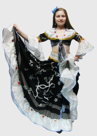 Цыганский национальный костюм 10-12 лет