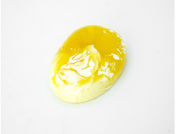 Пейзажный сувенирный янтарь