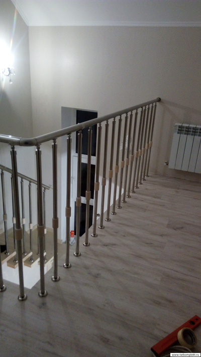 Лестничные ограждения из нержавеющей стали Частокол