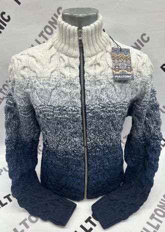 Свитер на молнии трехцветный