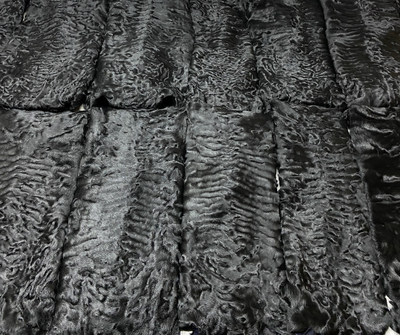 Набор черного каракуля 25 шт