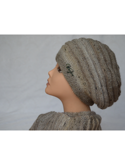 Вязаный шерстяной комплект берет и шарф Vizio 5186 бежевый фото беретов из шерсти из Италии