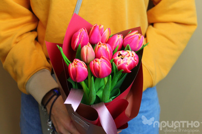 Букет цветов на 8 марта № 710