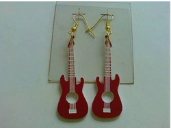 Серьги "Акустическая гитара" красные или черные