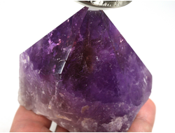 Аметист, аметрин, кристалл полированный со спиленным основанием (80*75*50 мм, 377 г) №37662