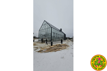 Круглогодичный тепличный комплекс для выращивания различных культур, в том числе Плодовых деревьев. 21х8м. Высота в коньке 9м.