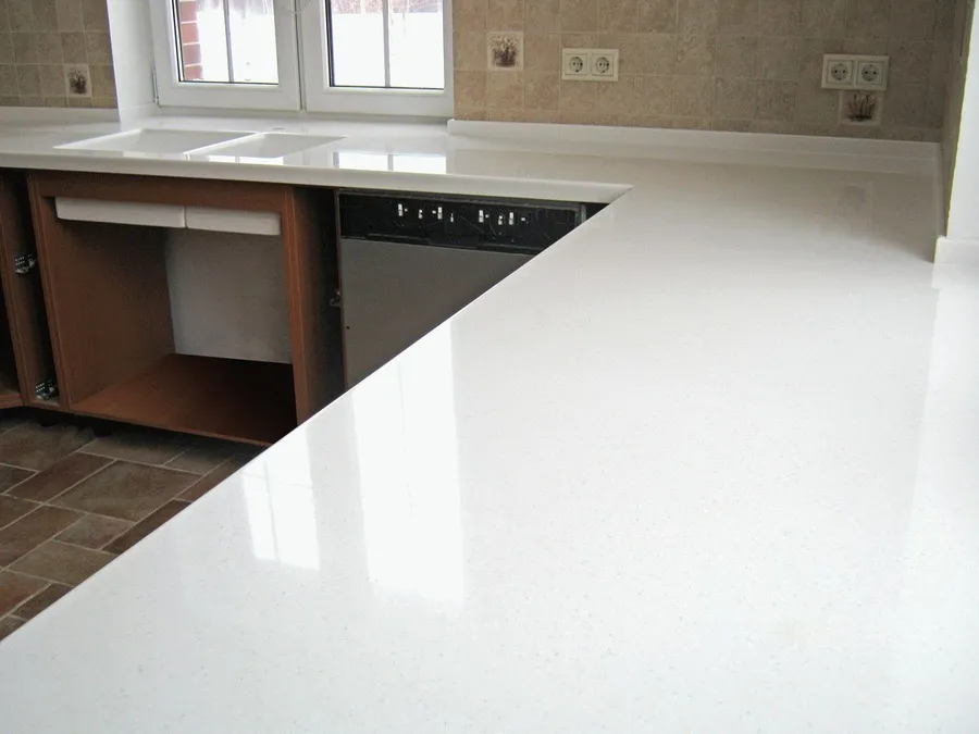 Столешницы из искусственного камня в Брянске фото