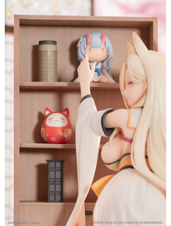 Фигурка 1/7 Куваками Кахо (Kuwakami Kaho Memorial Lobby Ver.)