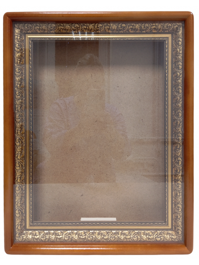 Киот "Антик" деревянный с багетной рамой "под золото" для иконы формата 30х40см