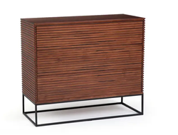 Комод простой, Pakkun