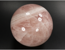 Шар Розовый кварц, Мадагаскар (67 мм, 418 г) №35383