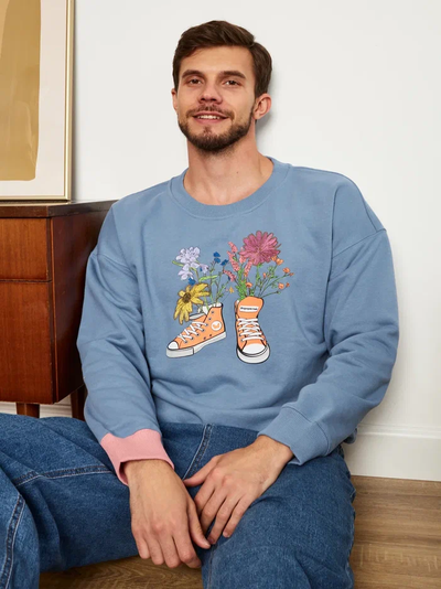МУЖСКОЙ СВИТШОТ ГОЛУБОЙ "ЦВЕТОЧНЫЕ КЕДЫ"