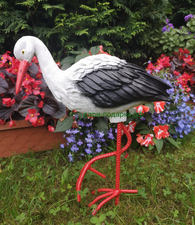 Аист 70*34 см  0,8кг   полистоун Россия 1548/012654 Аист - является символом новой жизни. Согласно русским народным поверьям, аист - птица, приносящая счастье в Ваш дом. Также аист покровительствует рождению детей.