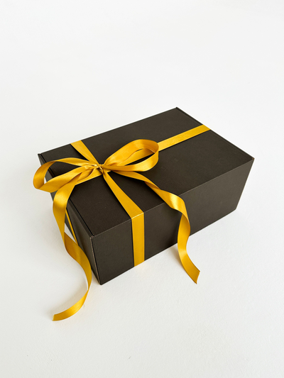 2 шт. - Черная подарочная коробка GILEV 37x26x12см с золотой лентой и наполнителем