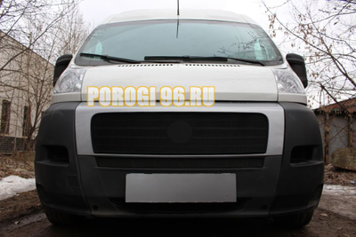 Защита радиатора Fiat Ducato III 2006-2014 black верх