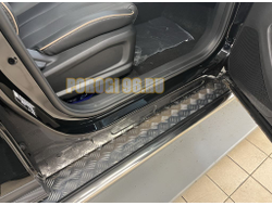 Пороги с накладным листом d53 для Omoda C5 2022-