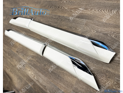 Молдинги Toyota Land Cruiser 300 белые