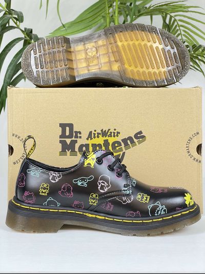 DR MARTENS 1461 MARY JANES BLACK