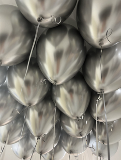 Шары серебро хром 20 штук под потолок