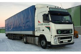 Автомобильные перевозки грузов массой до 27 тонн в тентованных