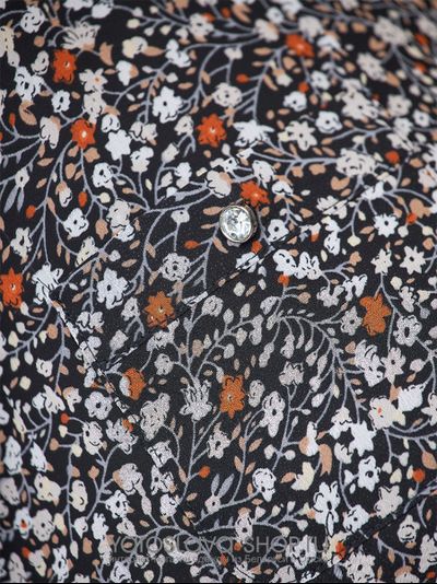 Платье из шифона серого цвета с белым цветочным принтом