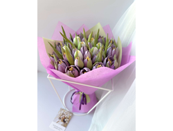 Букет из зефирных крокусов