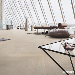 Паркетная доска Meister HS 500 Lindura Дуб классик Арктический белый 8927 в интерьере