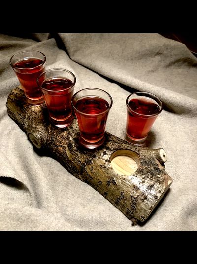 сет для рюмок из ствола дерева