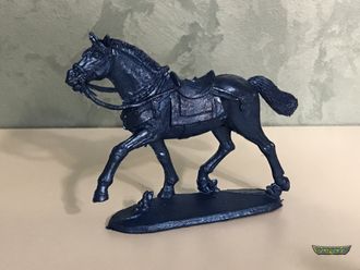 Бегущая лошадь, синий полиэтилен.