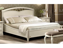 Кровать "Curvo Fregio" 160х200 см