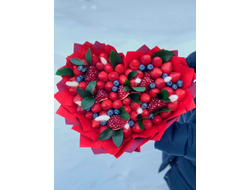 Клубничный букет на 8 марта