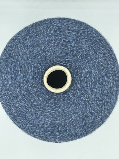 MILLEFILI art.GARZSOFTYAK Nm. 640 метров в 100 граммах 75% WO (шерсть), 8% WY ( шерсть яка), 15% PA, 2% PL Цв. 80062/80065 Джинс