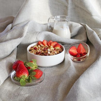 МЮСЛИ мультизлаковые с пророщенной пшеницей и ягодами 310г