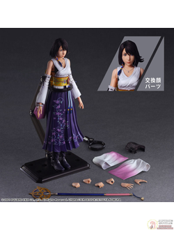 Фигурка Юна (Yuna Play Arts Kai)
